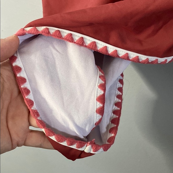 ZafulSwim burgundy One-Piece Swimsuit size Medium 6 - Picture 4 of 9